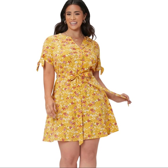 SHEIN Dresses & Skirts - Yellow Floral Tie Waist Split Sleeve Dress 4xw